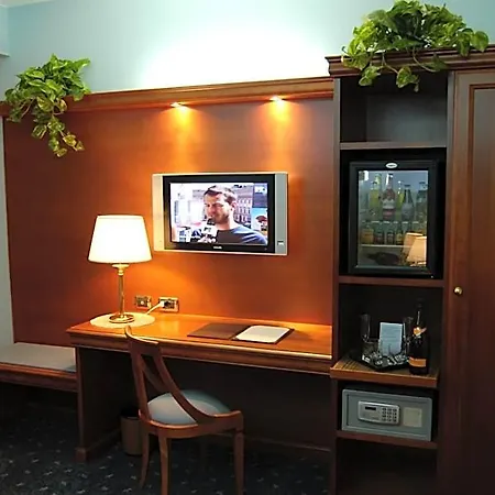 Motel Hm Motelhotel 4*