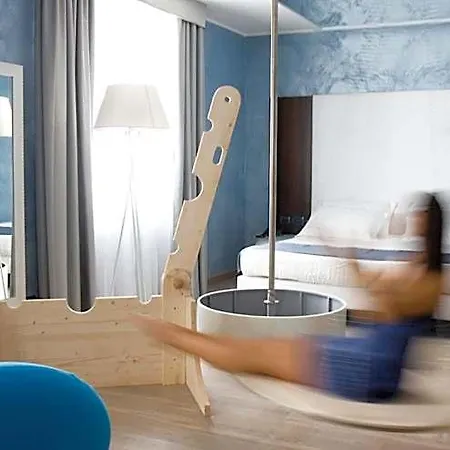 Hm Motelhotel Motel 4*
